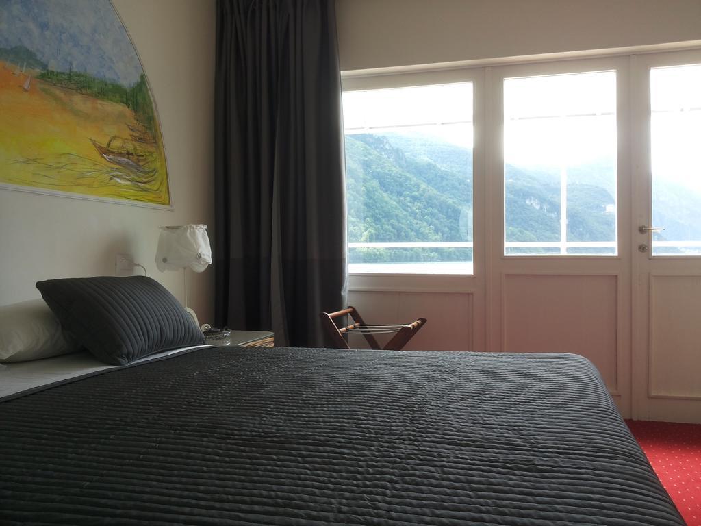 Hotel Nautilus Valmadrera Kültér fotó