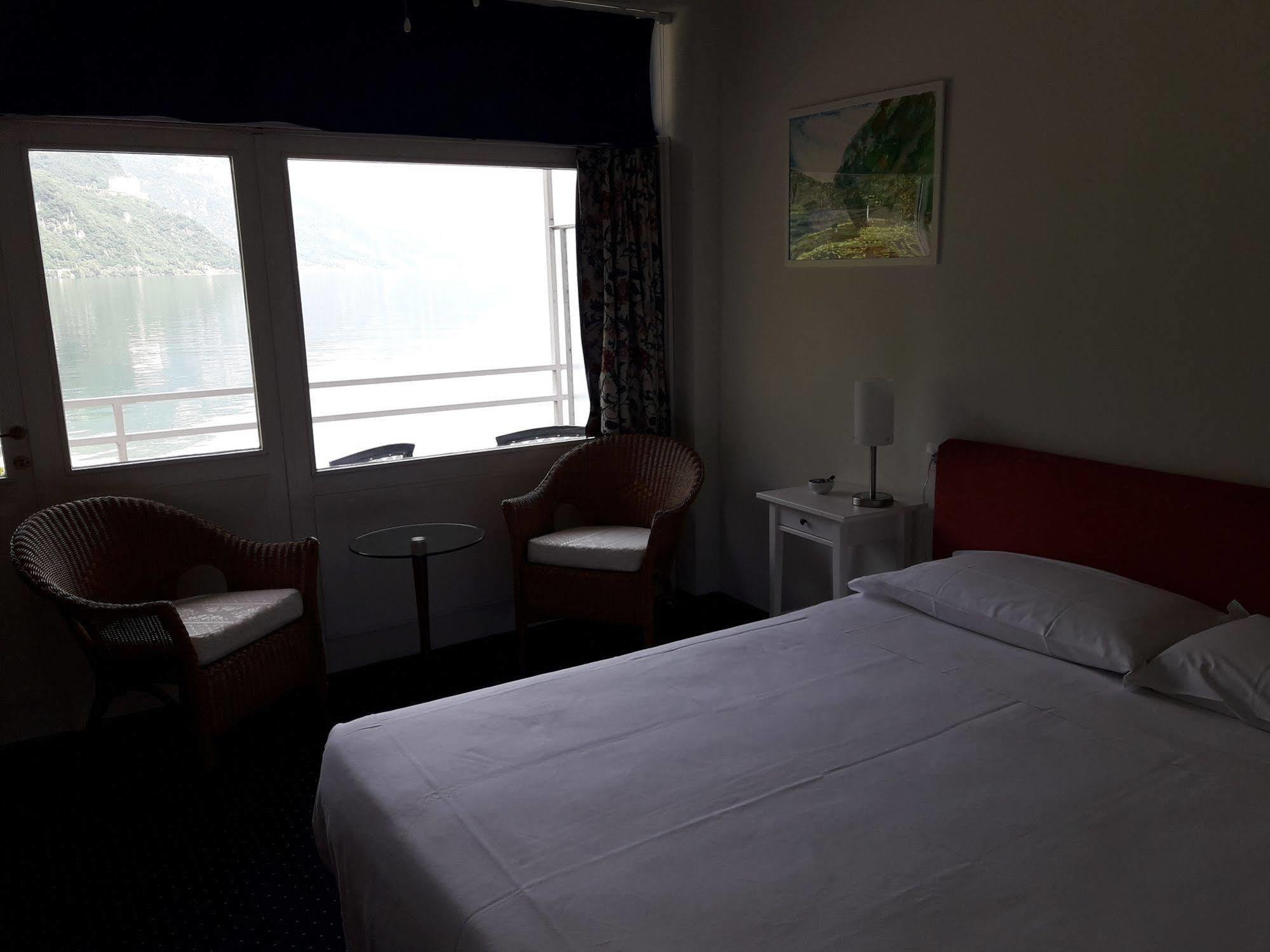 Hotel Nautilus Valmadrera Kültér fotó